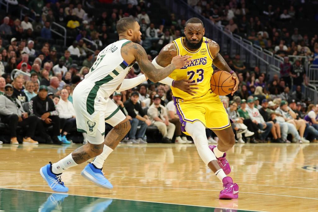 Lakers Rally in Fourth Quarter to Earn First Preseason Win Against Bucks