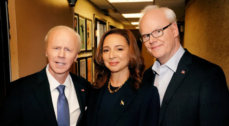 (L-R) Dana Carvey, Maya Rudolph and Jim Gaffigan pose together backstage at 'SNL' on Sept. 28. Rosalind O’Connor/NBC