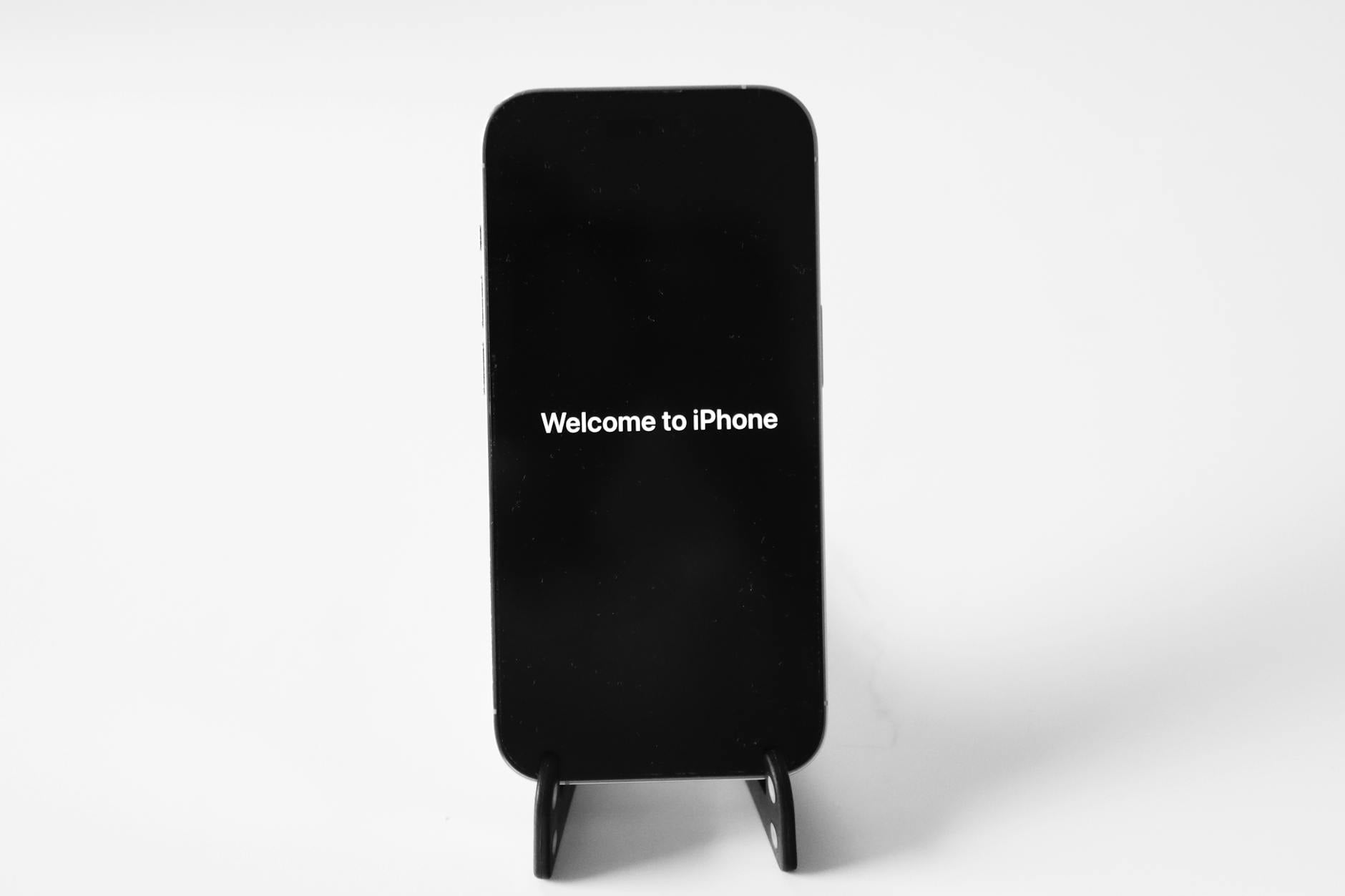 iPhone 16 battery problems — WhatsIssue