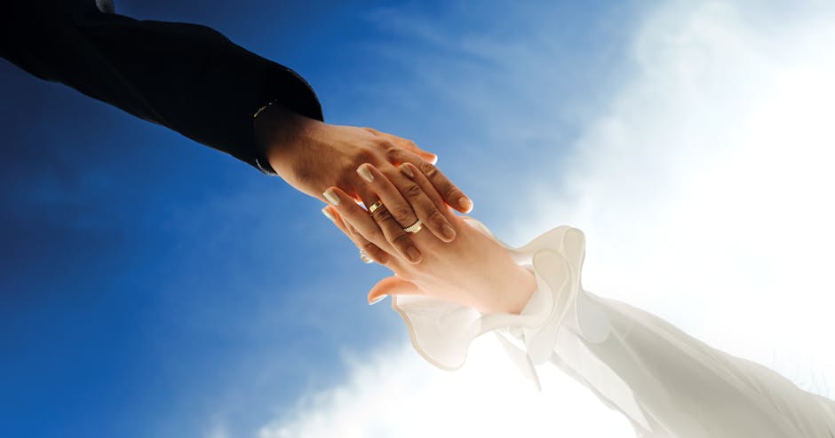 saving a struggling marriage - WhatsIssue