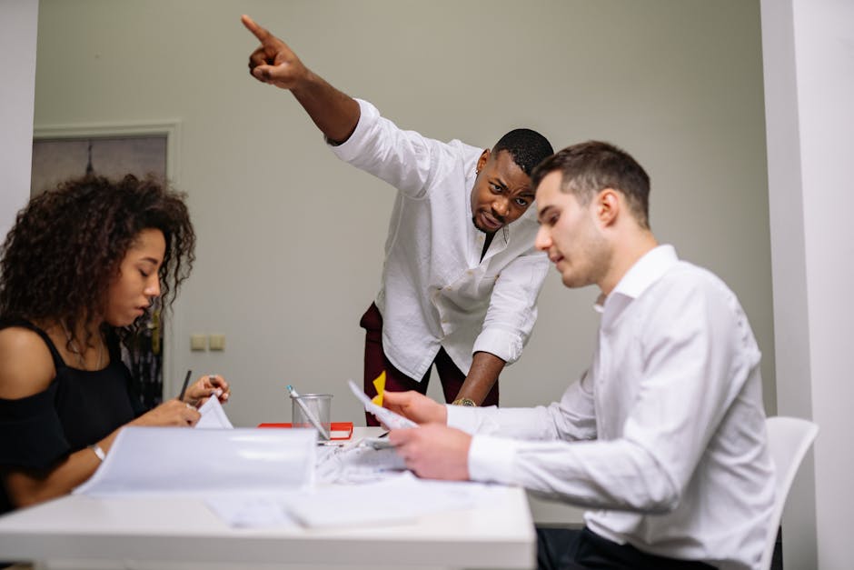 Toxic coworker situation - WhatsIssue