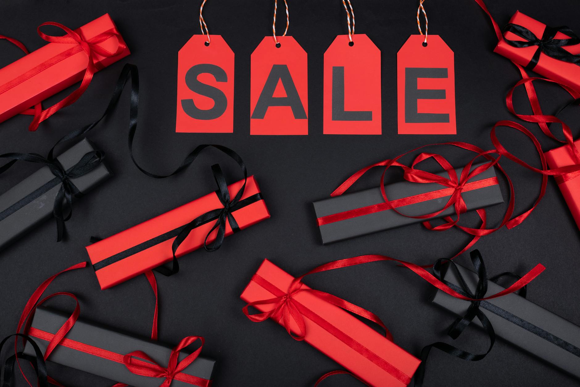after Christmas sales 2025 — WhatsIssue